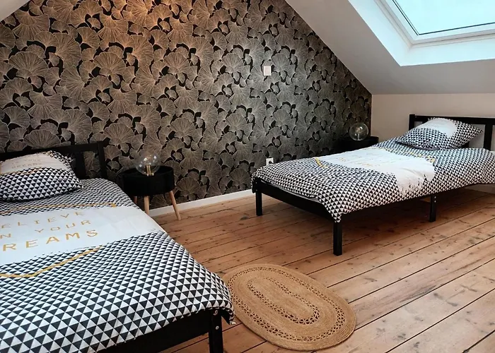 Holiday home Maison Stacheul*gare/centre*wifi Amiens